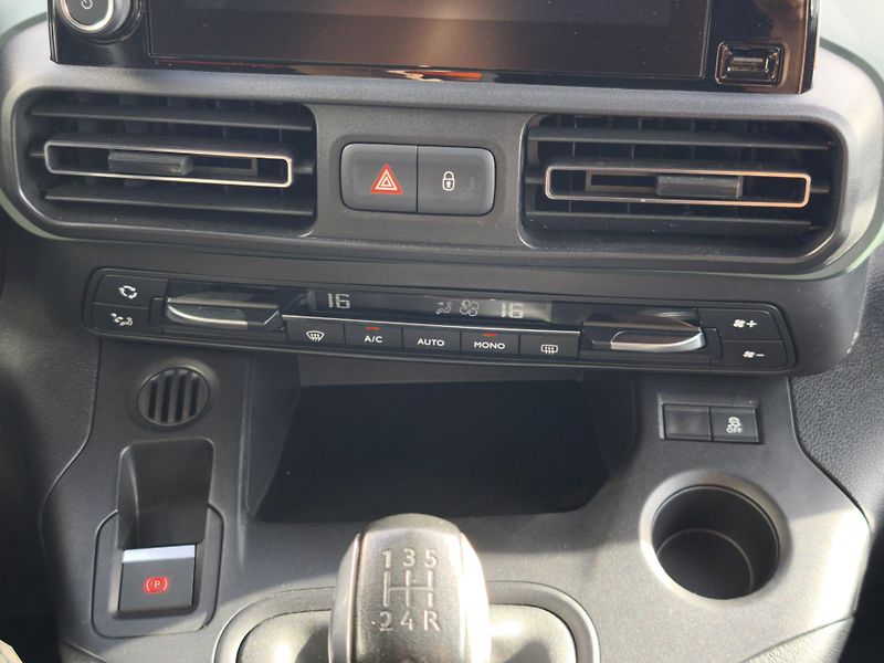 Citroën Berlingo 2019 ČR 1.5 BlueHDI 75kW Feel - fotka 15 z 33