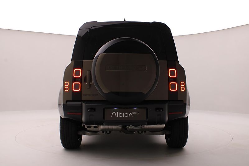 Land Rover Defender (2026) 110 D350 X-Dynamic REZERVACE - fotka 11 z 56