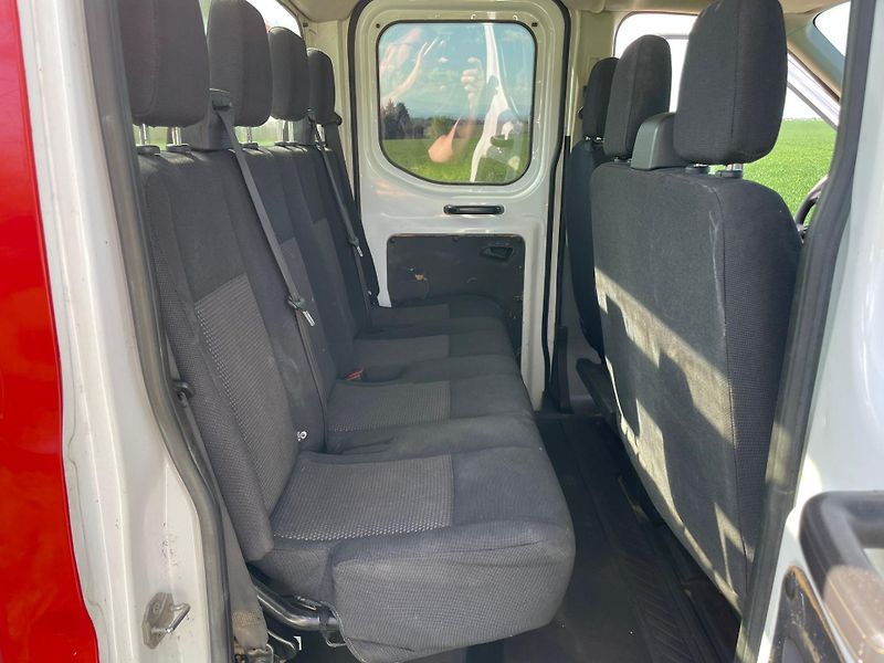 Ford Transit (2017) 2.0 1.MAJ ČR 7MÍST TAŽNÉ FOLIE - fotka 18 z 22