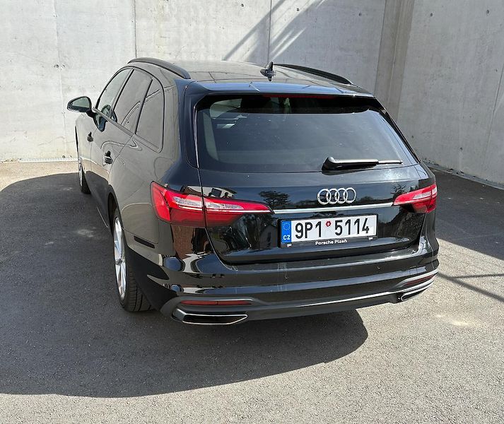 Audi A4 (2019) 2,0 TDI Mild Hybrid S tronic - fotka 6 z 25