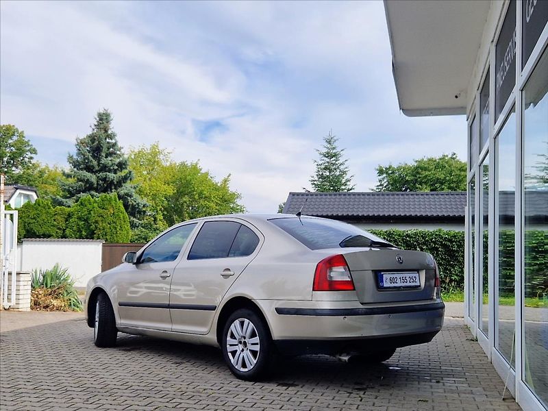 Škoda Octavia 2,0 TDi 103kW AC NOVÝ OLEJ - fotka 3 z 31