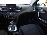 Kia Ceed (2018) Gold 1.4 T-GDI, Automat - náhled 8