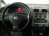 Volkswagen Touran (2009) 1.9 TDI - náhled 11