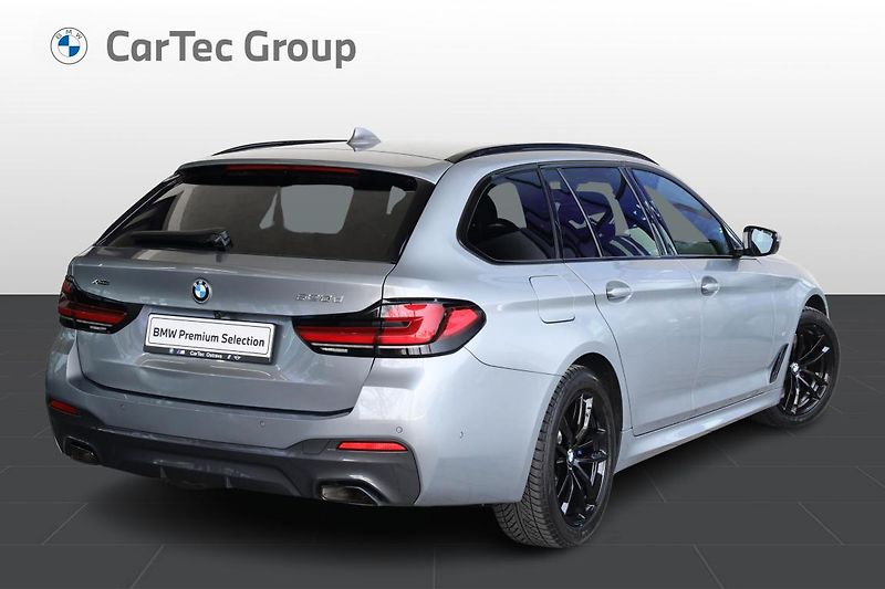 BMW Řada 5 520d xDrive - fotka 3 z 22