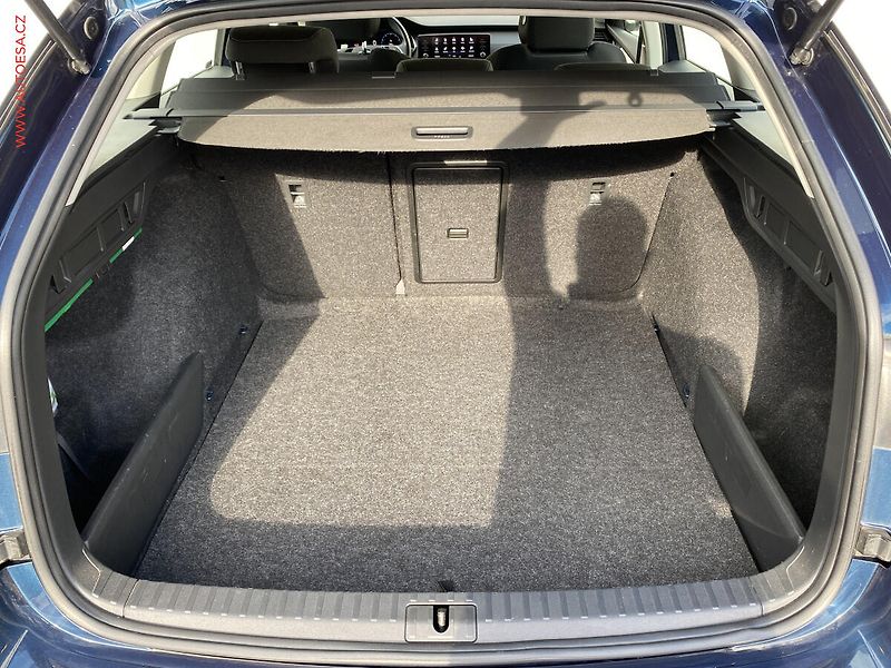 Škoda Octavia (2020) 2.0 TDi, 2.maj,ČR, Ambition - fotka 7 z 17