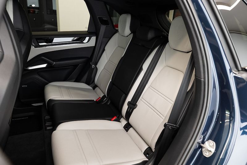 Porsche Cayenne S/V8/Ventilace/Bose/Záruka - fotka 11 z 29