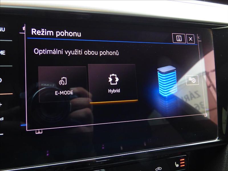 Volkswagen Arteon 1,4 1.4 TSI  DSG,eHybrid,R-lin - fotka 46 z 85