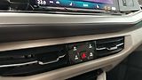 Volkswagen Multivan TAŽNÉ / ZÁRUKA / TOP STAV - náhled 36