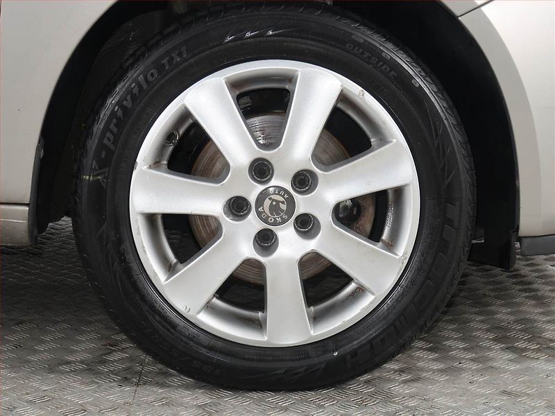 Škoda Roomster (2009) Ambition 1.2 12V, po STK - fotka 14 z 15