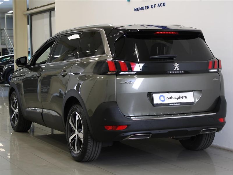 Peugeot 5008 1,6 PT 133kW 8AT GT-line 7míst - fotka 3 z 27
