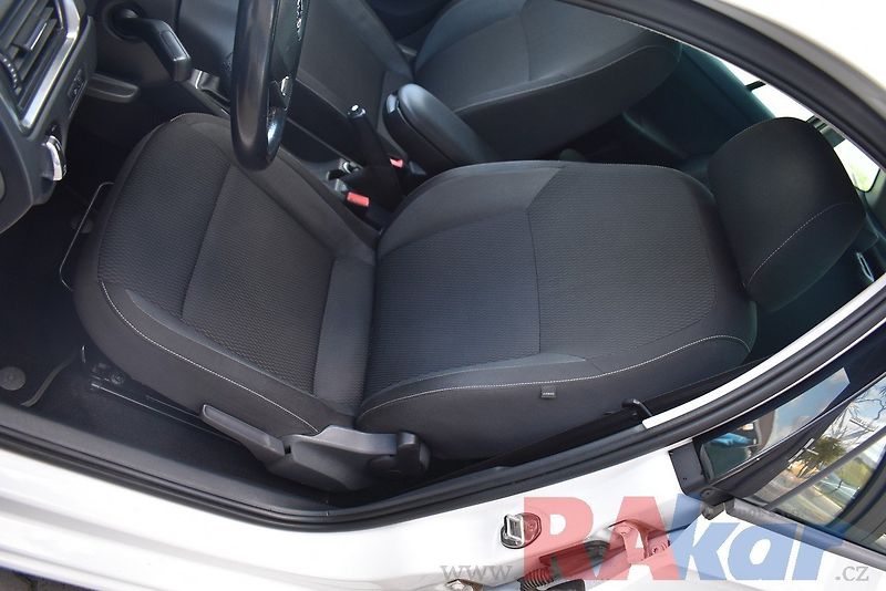 Škoda Rapid (2014) 1,2 TSI - fotka 7 z 29