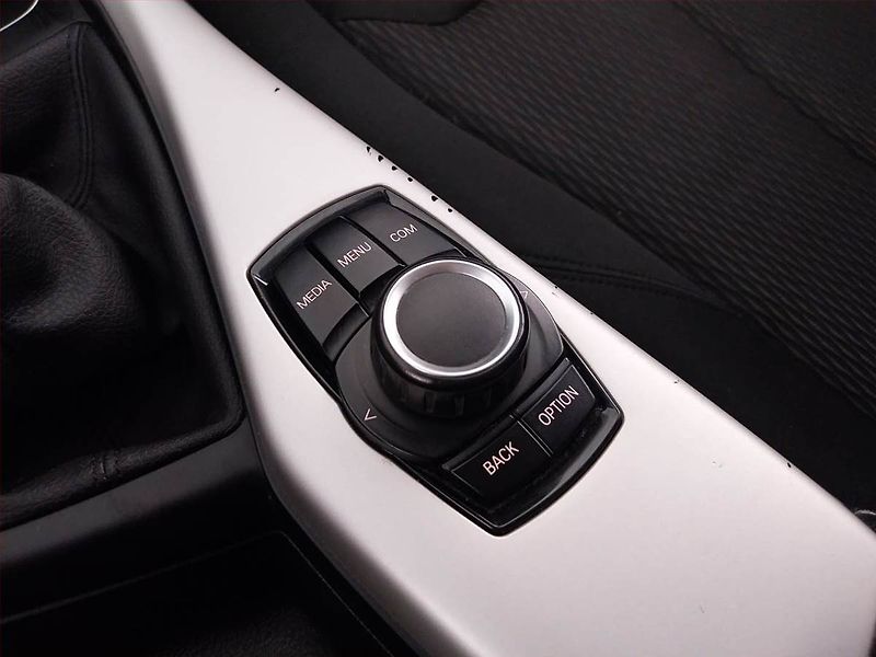 BMW Řada 1 (2019) 118d, Serv.kniha, Tempomat - fotka 21 z 21