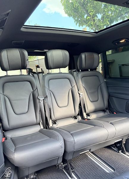Mercedes-Benz Třídy V (2023) V300d L LUX 6/7+1 PANO 4M - fotka 8 z 21