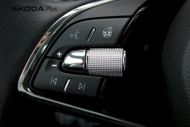 Škoda Superb (2023) 2.0 TDI 147 kW Style - fotka 12 z 25