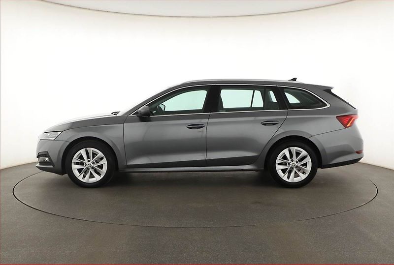 Škoda Octavia (2023) Style Plus 2.0 TDI - fotka 3 z 19