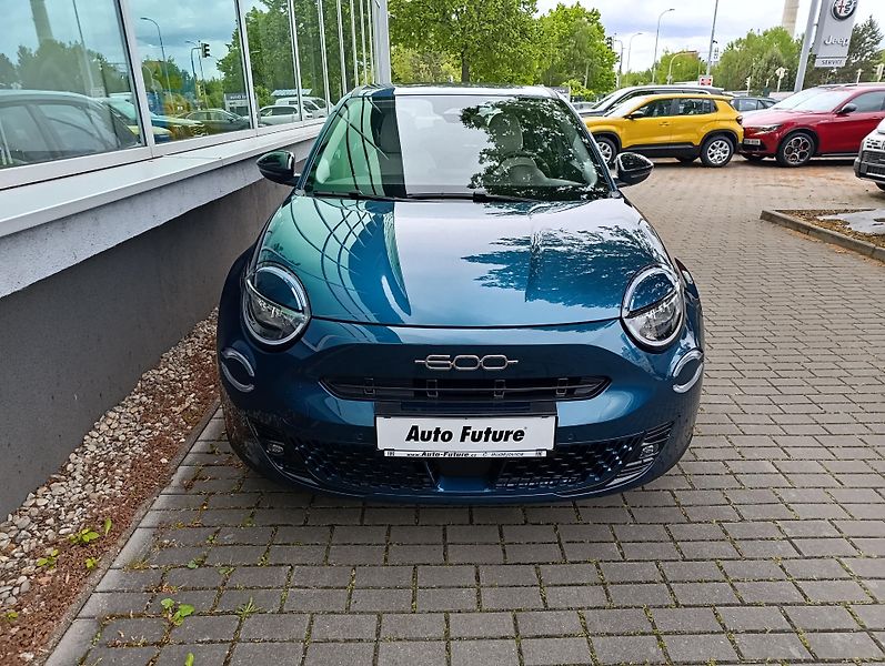 Fiat 600 (2026) Icon BEV 54kWh 115kW/156k - fotka 2 z 48