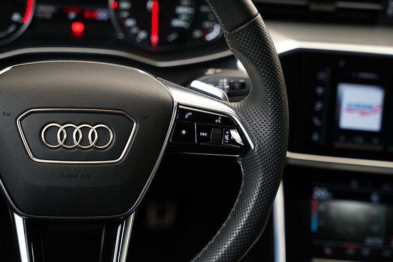 Audi A6 - fotka 16 z 28