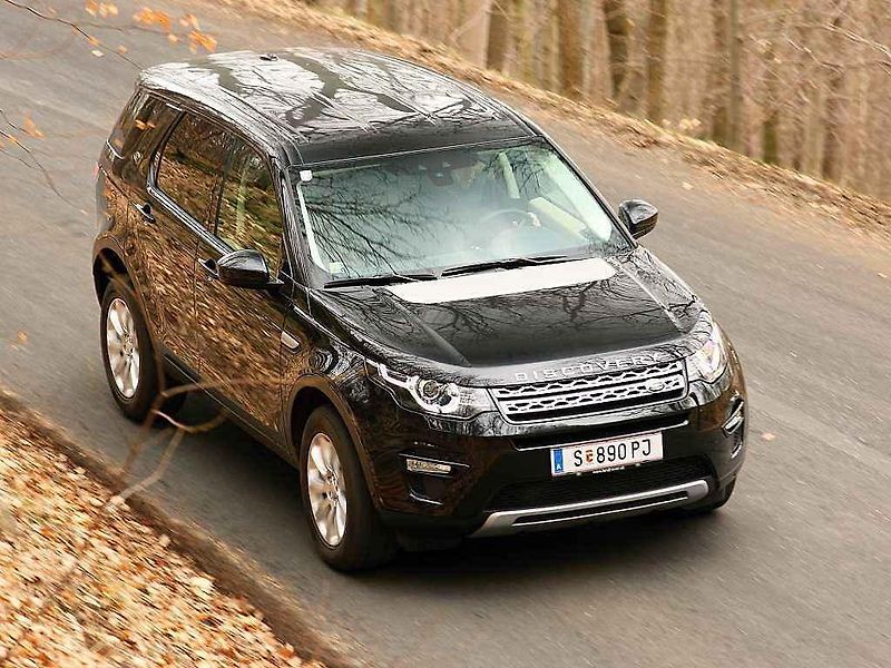 Land Rover Discovery Sport.