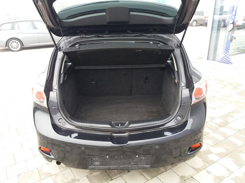 Mazda 3 1.6i,77kW,VÝHŘEV.SEDA+ČEL.SKLO - fotka 6 z 23