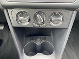Volkswagen Polo 1.4 MPI 63kW - 1xMAJ.- PDC - náhled 21