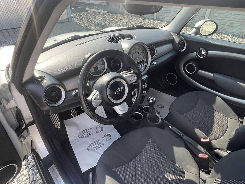 Mini Clubman 1.4i 95PS CLUBMAN 154TKM TOP!! - fotka 161 z 176