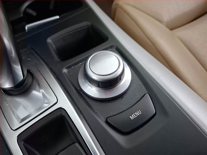 BMW X5 (2009) xDrive30d, 4X4, Automat, Navi - fotka 18 z 20