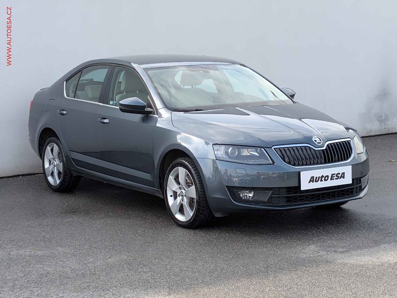 Škoda Octavia (2015) 1.8TSi, ČR, Elegance, DSG - fotografie inzerátu