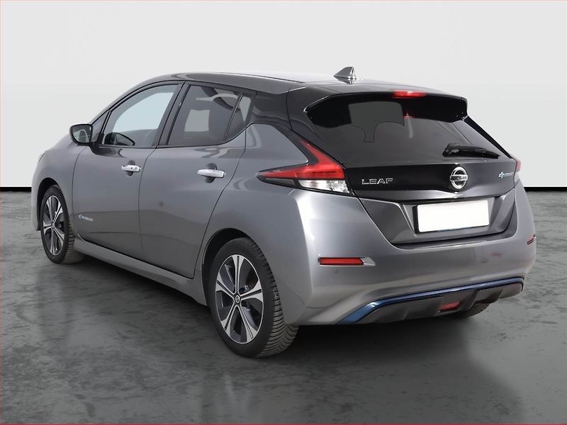 Nissan Leaf (2022) 40 kWh, SoH 89%, Automat - fotka 4 z 18