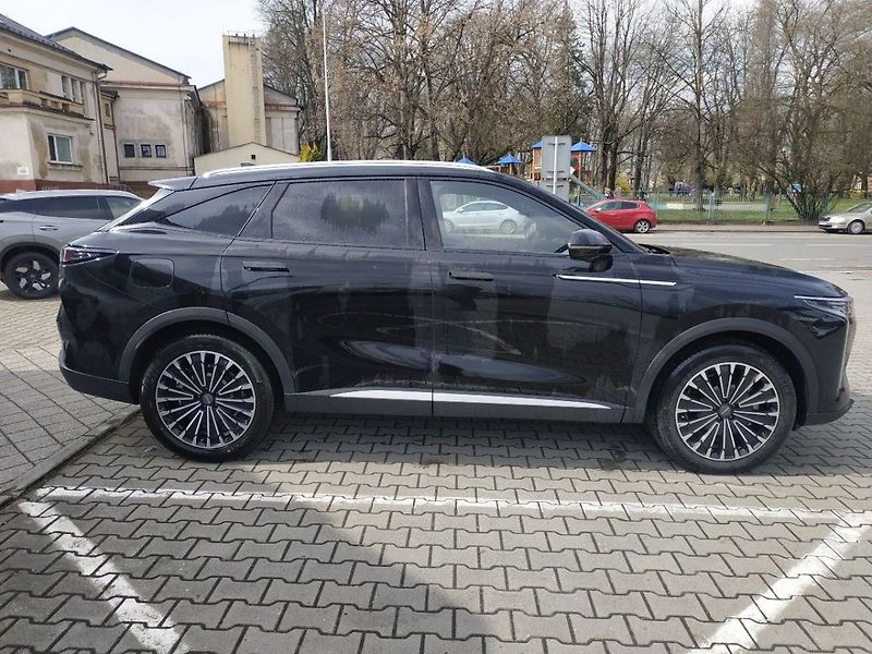 Omoda 9 Premium 1.5 SHS, AWD AT, SKLAD - fotka 4 z 38