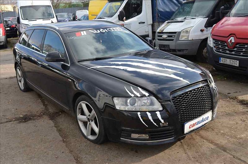 Audi A6 (2010) AVANT 3,0 TDI QUATTRO - fotka 3 z 31