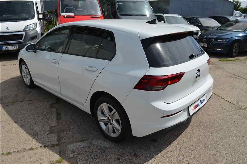 Volkswagen Golf (2021) KOMBI 1,0 TSI - fotka 6 z 20