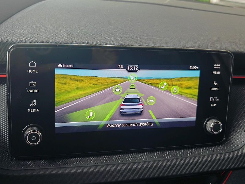 Škoda Kamiq (2025) 1,5 TSI 110 kW Monte Carlo DSG - fotka 24 z 26