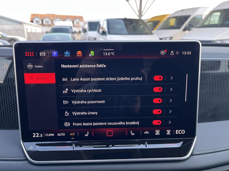 Volkswagen Tiguan 1,5 TSI 150 kW eHybrid People - fotka 18 z 24