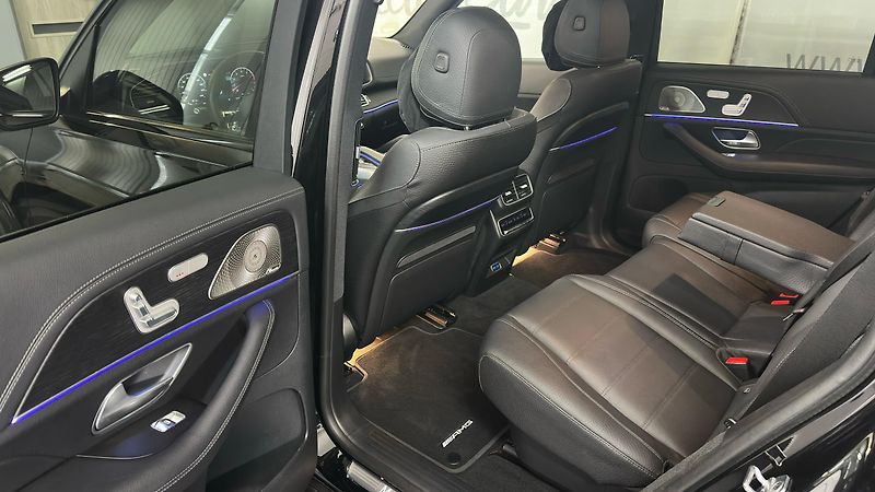 Mercedes-Benz GLS ZÁRUKA / TOP STAV I VÝBAVA - fotka 26 z 73