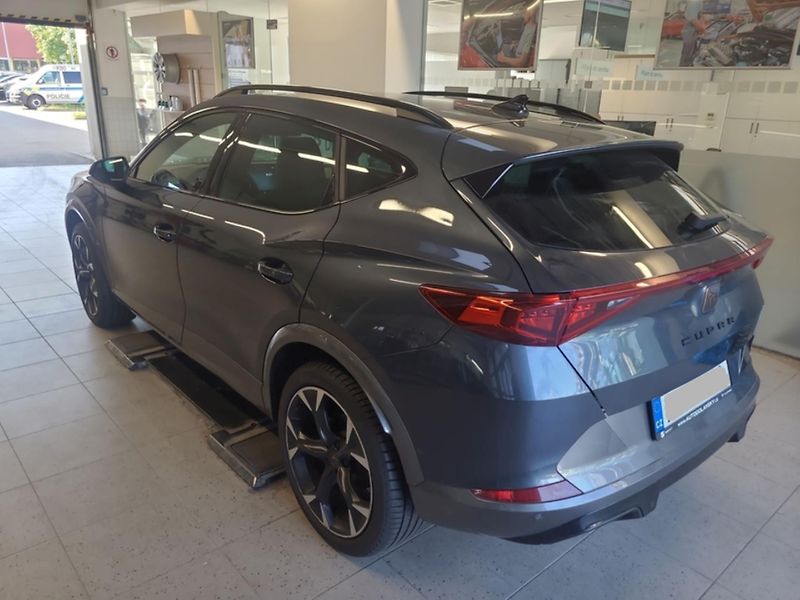 Cupra Formentor 1,5 TSi/110kW - DSG - fotka 4 z 13