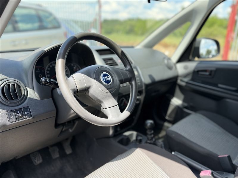 Fiat Sedici 1,9 JTD 4X4 TAŽNÉ,NOVÉ V ČR - fotka 10 z 24