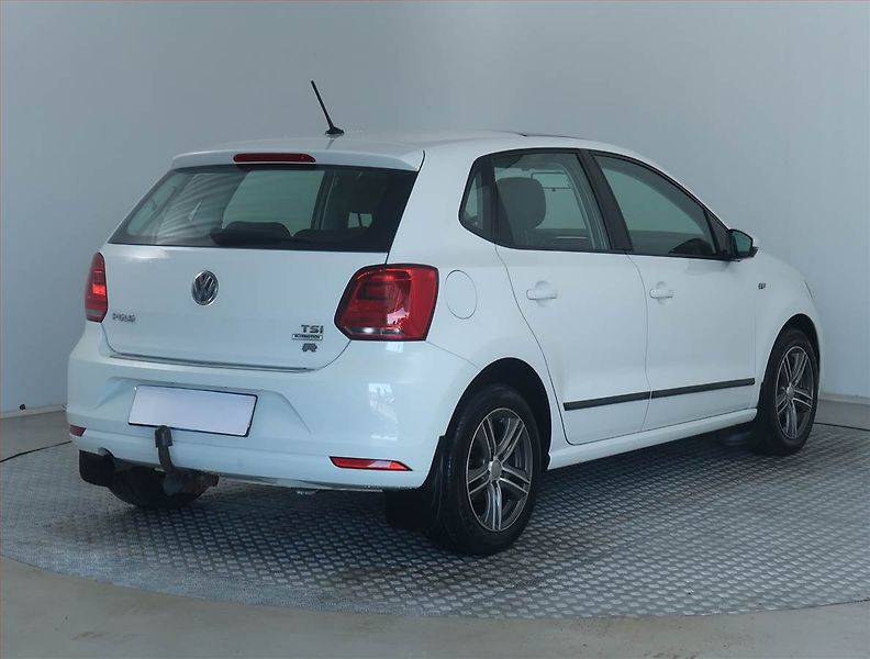 Volkswagen Polo (2014) Comfortline 1.2 TSI - fotka 5 z 17