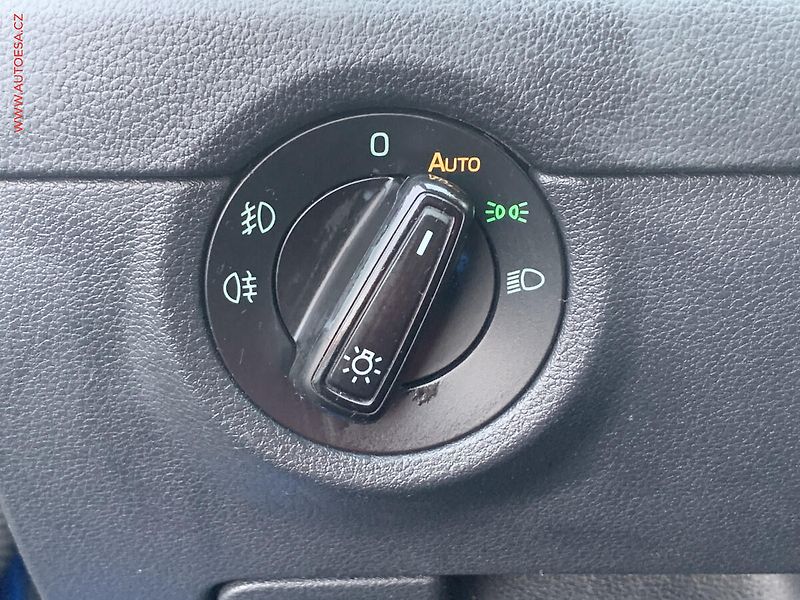 Škoda Octavia (2018) 2.0 TDi, ČR, Style, DSG, - fotka 18 z 21