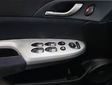 Honda Civic (2006) 1.4 i-DSI, po STK, dobrý stav - náhled 19