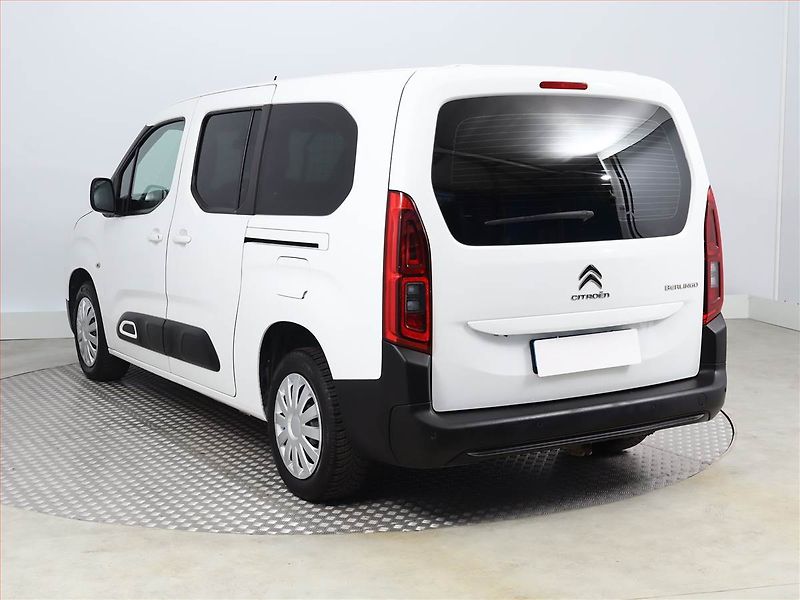 Citroën Berlingo (2019) Maxi Feel 1.5 BlueHDi, 5Míst - fotka 4 z 14