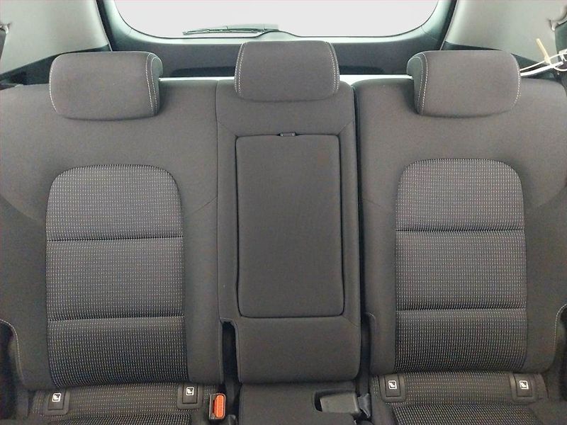 Kia Sportage (2019) 1.6 GDI, Serv.kniha, Navi - fotka 10 z 19