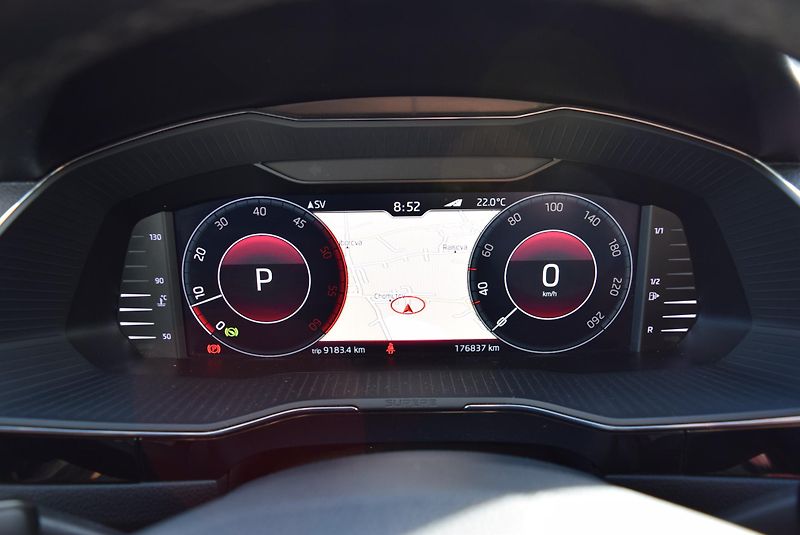 Škoda Superb (2019) 2.0TDI 110kw 4x4 L&K DSG TAŽNÉ - fotka 32 z 50