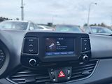 Hyundai i30 1.4 T-GDI/103kW Trikolor Kom - náhled 14