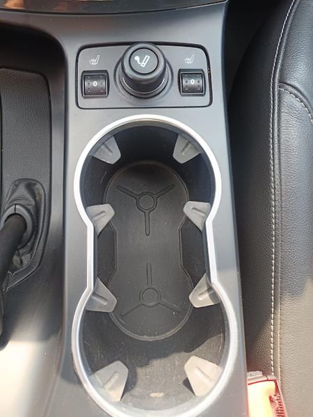 Ford Kuga (2015) - fotka 22 z 37