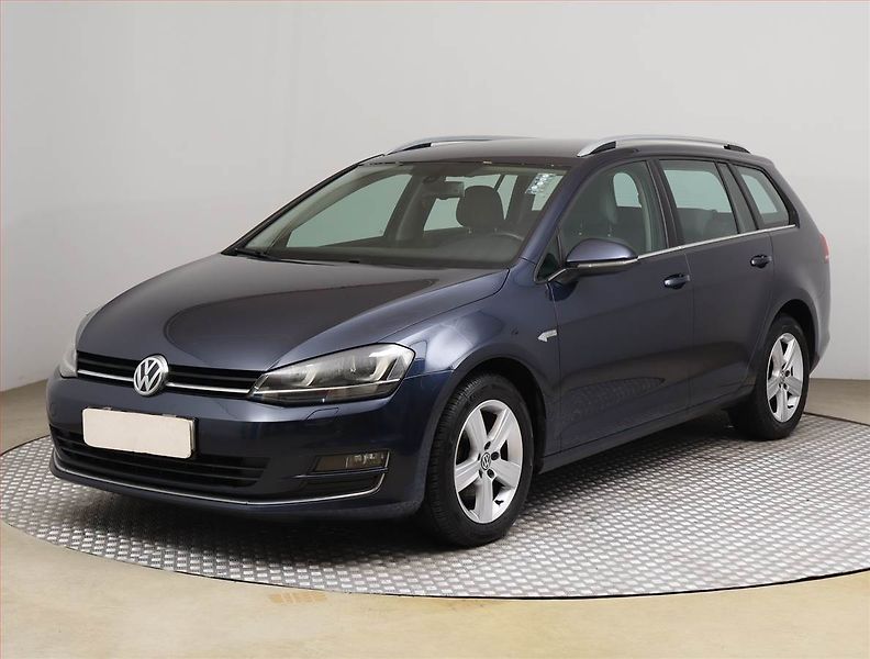 Volkswagen Golf (2014) Comfortline 1.4 TSI - fotka 2 z 18