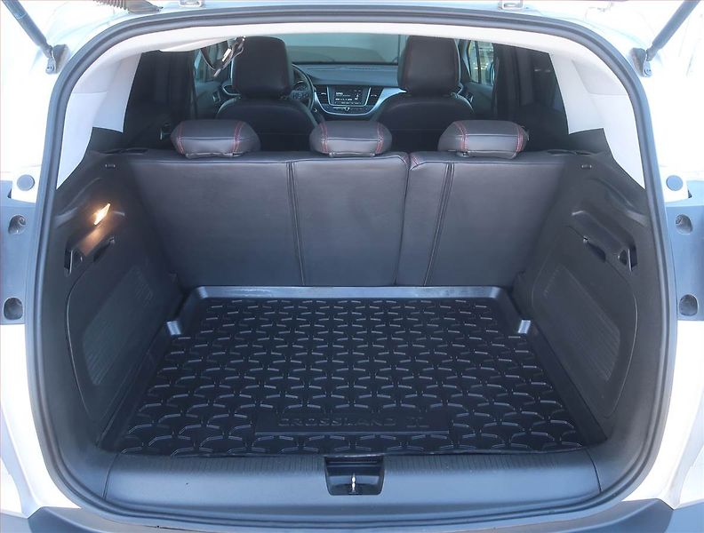 Opel Crossland X (2018) 1.2, Tempomat - fotka 14 z 15