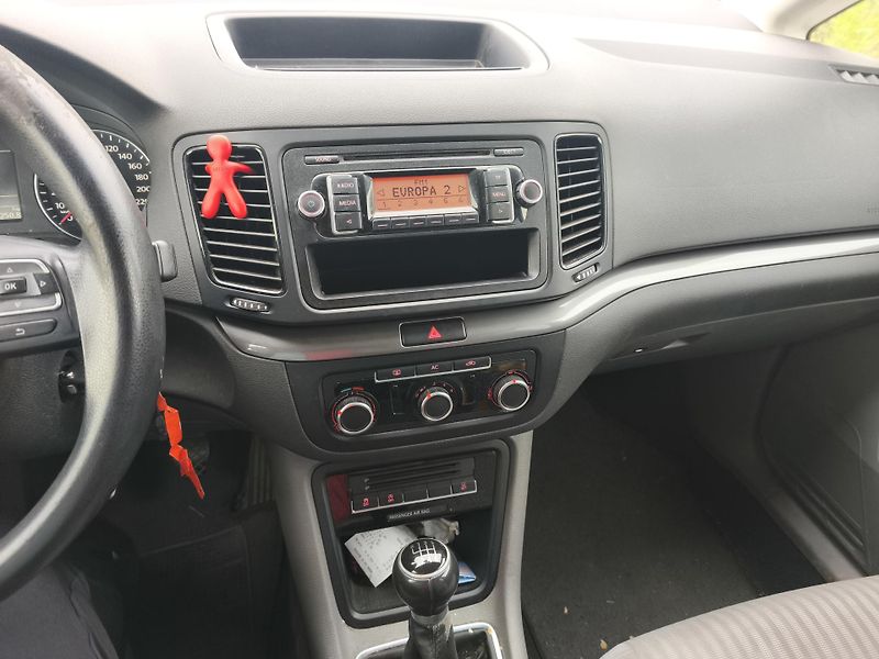 Seat Alhambra (2010) 2:0TDI-103kw-CENA - fotka 14 z 15