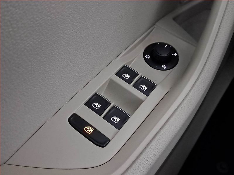 Škoda Superb (2017) Laurin&Klement 2.0 TSI - fotka 19 z 26