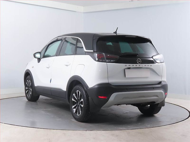 Opel Crossland X (2022) 1.2 Turbo, Serv.kniha - fotka 4 z 15