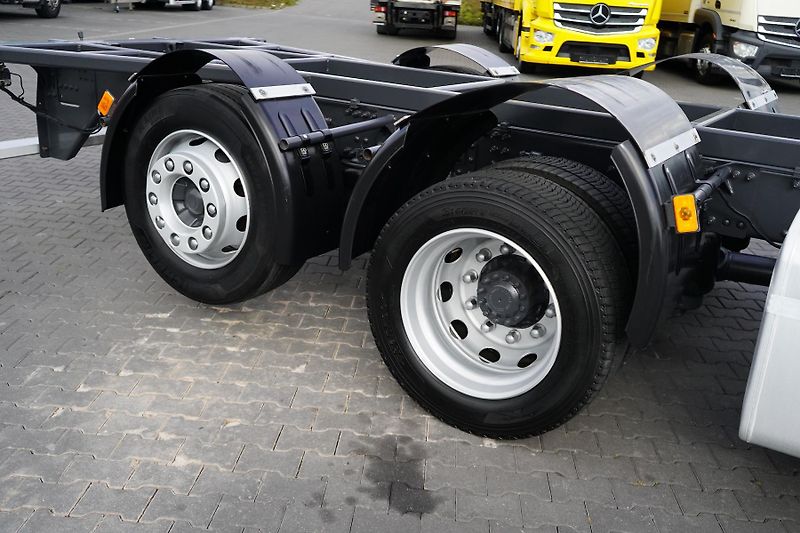 Volvo FH (2017) 500 / ACC / XL / EURO 6 / BDF  - fotka 32 z 53